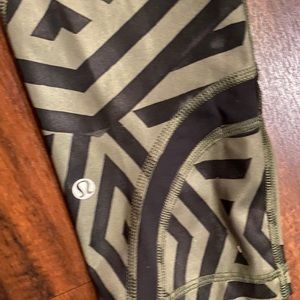 Lululemon legging cute print
